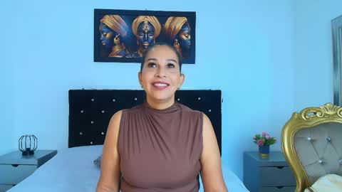 Snapshot of shanon_mature_ chatting on May 8, 7:52 pm Shanon online show from May 8, 7:52 pm