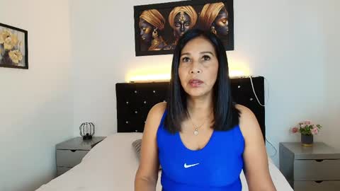 Snapshot of shanon_mature_ chatting on May 18, 6:58 pm Shanon online show from May 18, 6:58 pm