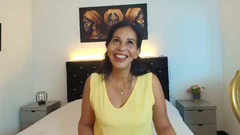 Snapshot of shanon_mature_ chatting on May 27, 7:44 pm Shanon online show from May 27, 7:44 pm