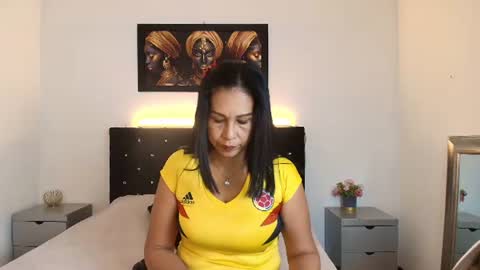 Snapshot of shanon_mature_ chatting on June 23, 7:12 pm Shanon online show from June 23, 7:12 pm