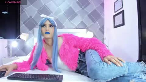 Snapshot of shantala_nastasiia chatting on July 5, 12:28 am shantala nastasiia online show from July 5, 12:28 am