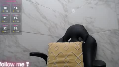 Snapshot of shantalakrishaa chatting on November 26, 7:48 pm shantalakrishaa online show from November 26, 7:48 pm