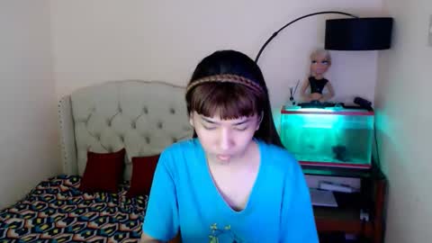 SHANTA FOX  s online show from January 13, 1:49 pm