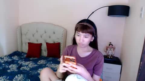 SHANTA FOX  s online show from June 8, 1:28 am