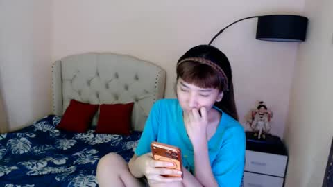 SHANTA FOX  s online show from June 16, 2:47 am