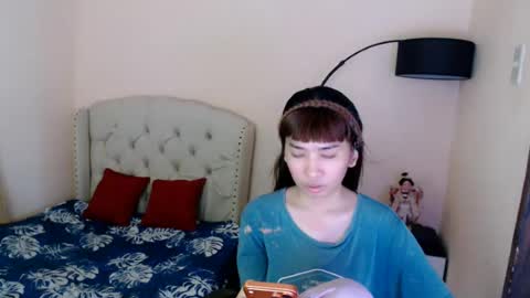 SHANTA FOX  s online show from June 18, 12:22 am