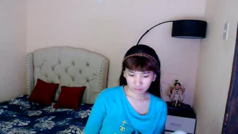 SHANTA FOX  s online show from June 23, 11:47 pm