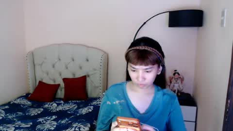 SHANTA FOX  s online show from July 8, 1:43 am
