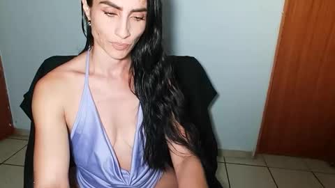 shantal online show from December 2, 12:05 am