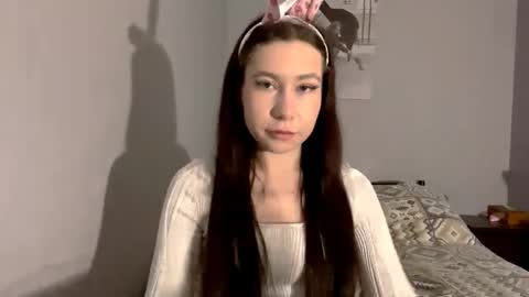 Janie online show from March 13, 9:43 pm