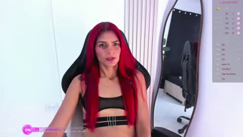 Snapshot of shara_85 chatting on June 10, 8:30 pm shara_85 online show from June 10, 8:30 pm