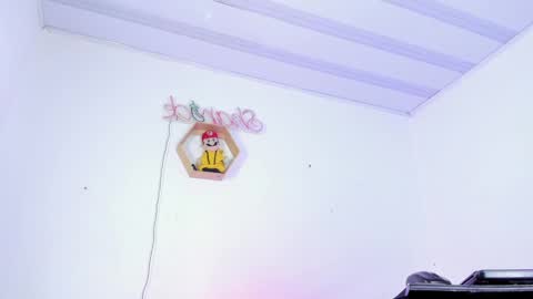 Snapshot of sharickebonyts chatting on March 11, 3:48 am Sharick M online show from March 11, 3:48 am