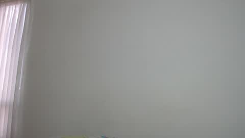 Snapshot of sharickleon11 chatting on December 8, 10:36 pm sharickleon11 online show from December 8, 10:36 pm