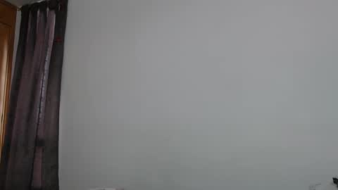 Snapshot of sharickleon11 chatting on February 17, 8:15 pm sharickleon11 online show from February 17, 8:15 pm