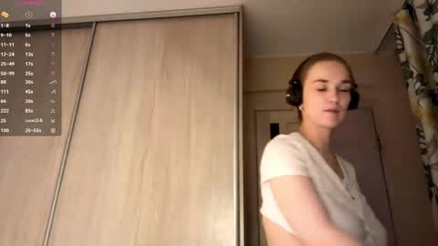 Snapshot of sharitaklemme chatting on May 25, 2:34 pm Coraline online show from May 25, 2:34 pm