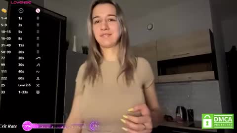 Snapshot of sharitaklemme chatting on July 2, 7:25 am Coraline online show from July 2, 7:25 am