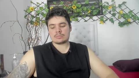 jhon deibyd online show from September 15, 3:17 am