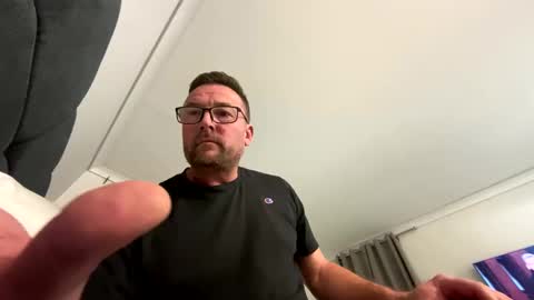 Snapshot of sharksboy16 chatting on January 6, 6:10 pm Sharksboy online show from January 6, 6:10 pm