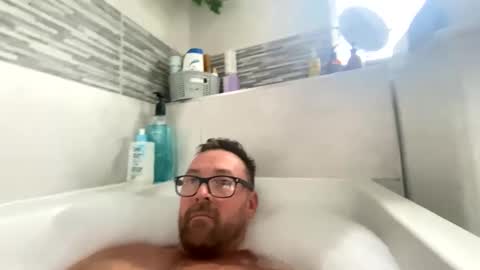 Snapshot of sharksboy16 chatting on February 7, 3:08 pm Sharksboy online show from February 7, 3:08 pm