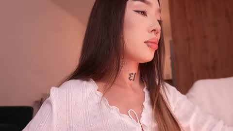 Sharlin  online show from July 22, 2:09 pm