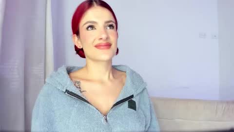 Hi fiends ---- I usually start online from Monday to Friday from 1000 am Saturdays and Sundays at 600 am Colombia time online show from December 14, 12:54 pm