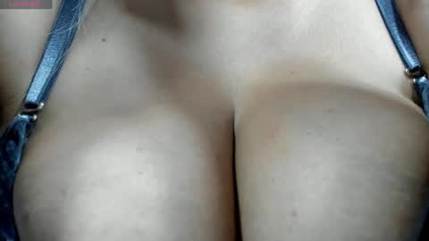 sharlotte  online show from January 15, 10:35 pm