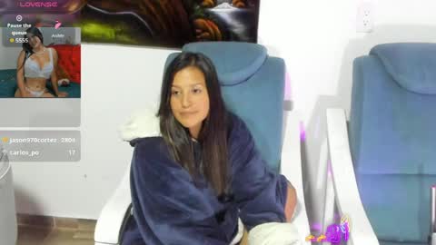 sharoncute17 online show from June 8, 2:01 am