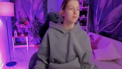 Sharon online show from January 8, 11:23 am