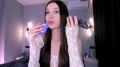 Sharon online show from March 5, 8:38 pm