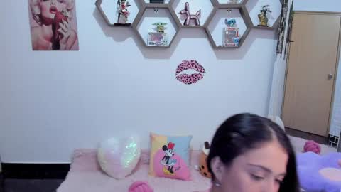 Snapshot of sharonsander1 chatting on May 16, 12:51 am Sharon online show from May 16, 12:51 am