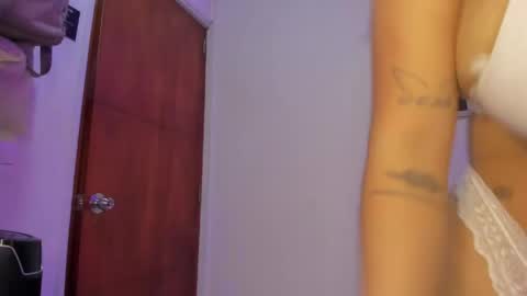 sharonscothh online show from May 13, 8:38 pm