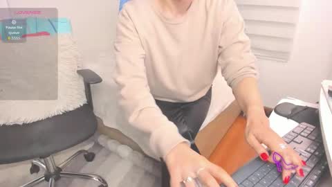 Sharon online show from January 11, 11:59 am