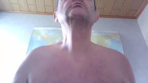 Snapshot of sharpshoder chatting on February 28, 9:43 am Peter online show from February 28, 9:43 am