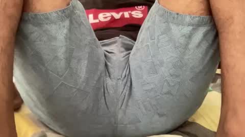 Snapshot of shash2014 chatting on October 18, 7:09 am Shashii online show from October 18, 7:09 am