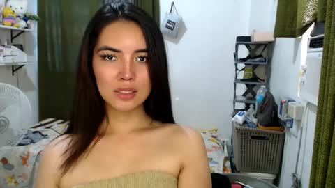 Snapshot of shasha_carreon chatting on May 25, 8:20 am shasha online show from May 25, 8:20 am