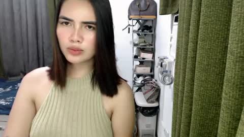 Snapshot of shasha_carreon chatting on August 6, 2:19 pm shasha online show from August 6, 2:19 pm