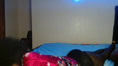 Shasha online show from November 17, 3:12 am