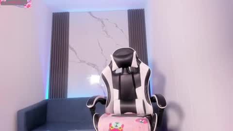 Lady Shauna online show from October 20, 6:14 am