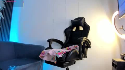 Shauna online show from February 23, 4:54 am