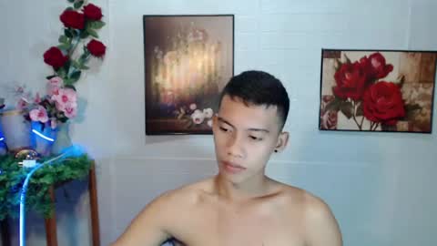 Snapshot of shawn_cole chatting on July 21, 1:02 pm shawn_cole online show from July 21, 1:02 pm