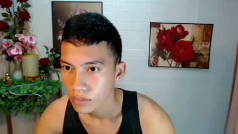 Snapshot of shawn_cole chatting on July 31, 12:59 pm shawn_cole online show from July 31, 12:59 pm