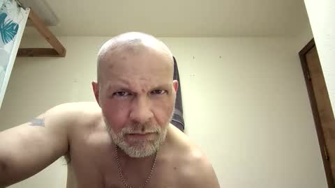 Snapshot of shawnford734 chatting on April 5, 6:54 am shawnford734 online show from April 5, 6:54 am