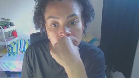 Shayna online show from March 4, 5:34 pm