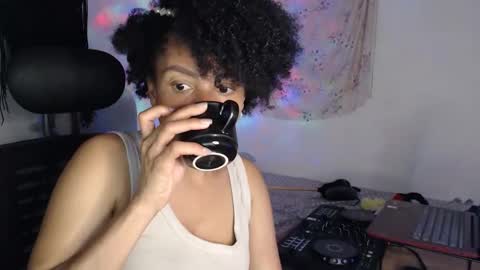 Shayna online show from February 19, 2:29 am