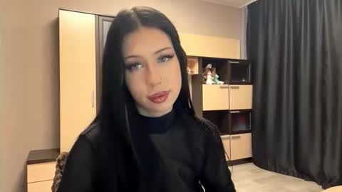 Dana online show from November 16, 8:20 am