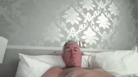 she52 online show from June 6, 2:11 pm
