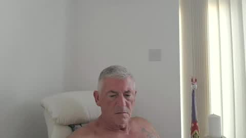 she52 online show from June 26, 5:39 pm