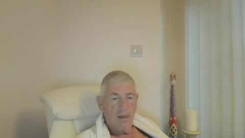 she52 online show from July 18, 8:23 pm