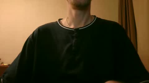 Snapshot of shedevr02 chatting on January 18, 6:12 pm Roger online show from January 18, 6:12 pm