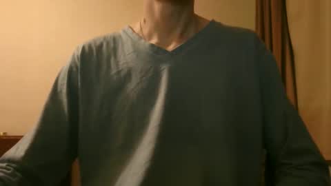 Snapshot of shedevr02 chatting on February 4, 4:02 pm Roger online show from February 4, 4:02 pm